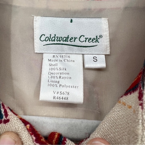 Coldwater Creek Floral Embroidered Collared Long Sleeves Buttondown Jacket - Picture 5 of 10